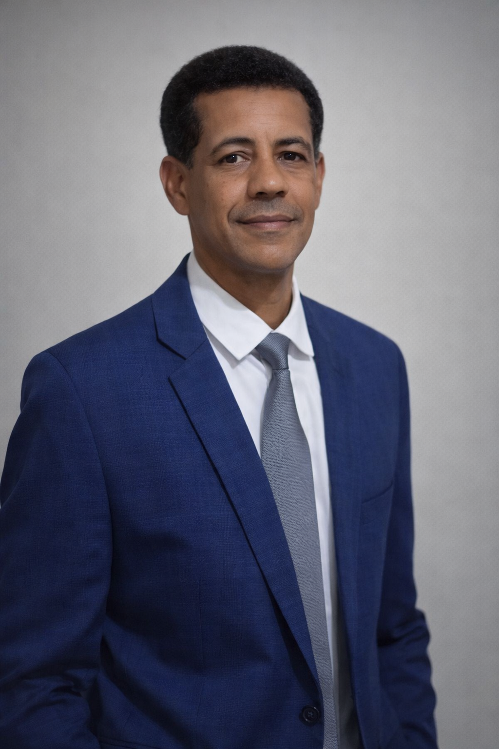 Alex Modesto - Especialista Técnico em Acabamentos